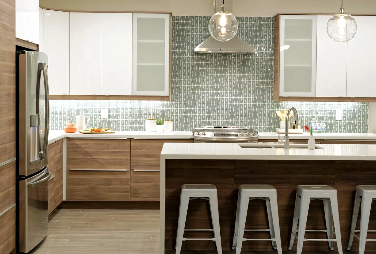 Arcadia kitchen remodel cabinetry, range, and large island